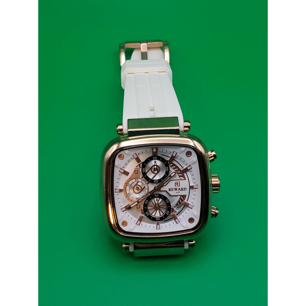 Mens Watch - Picture 10 of 12